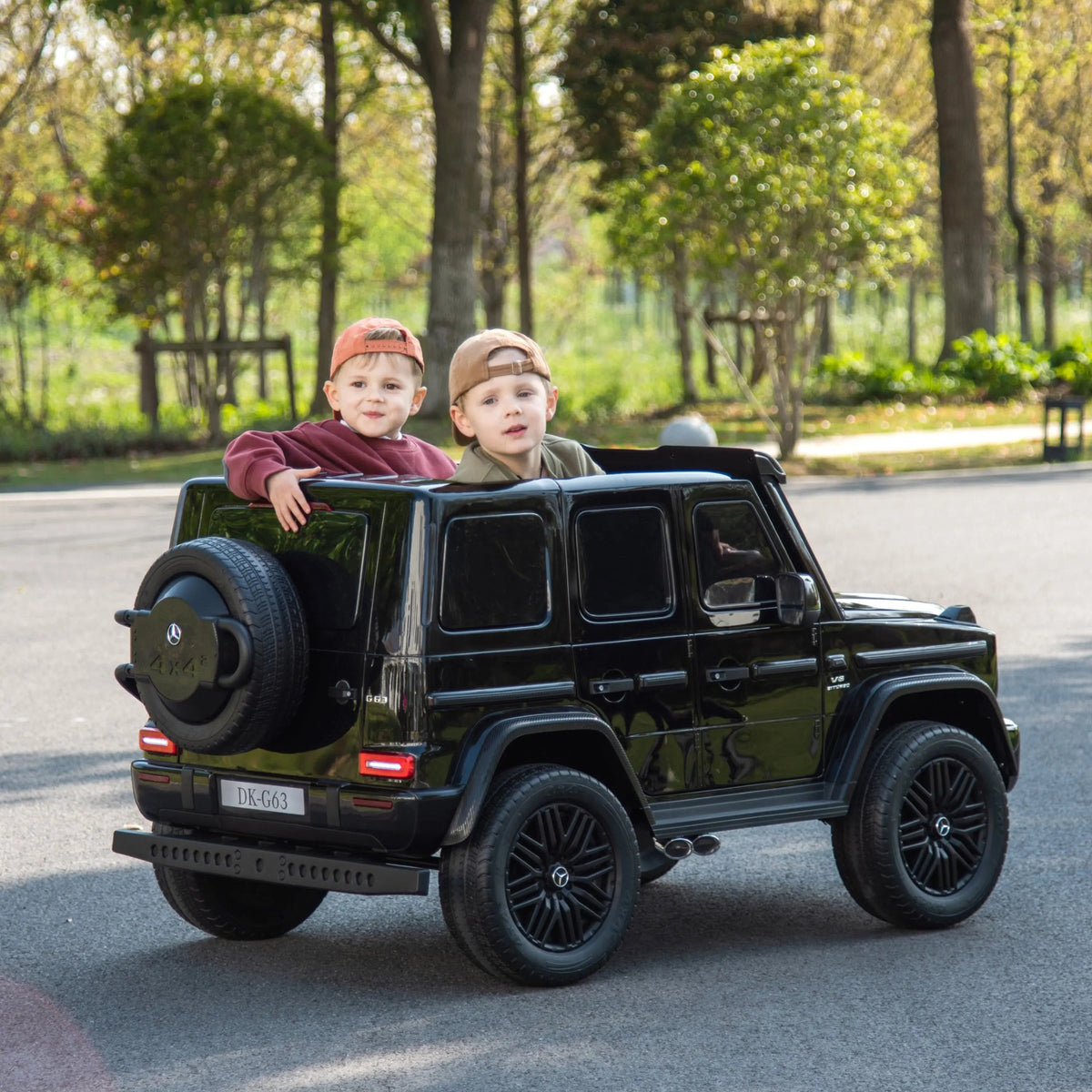 2026 2x24V Mercedes Benz G Wagon 4X4 XL Kids Ride On Car with Remote Control