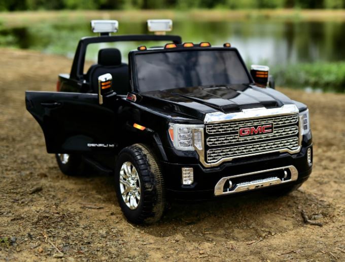 2026 24V GMC Sierra Denali 2-Seater Ride-On Truck.