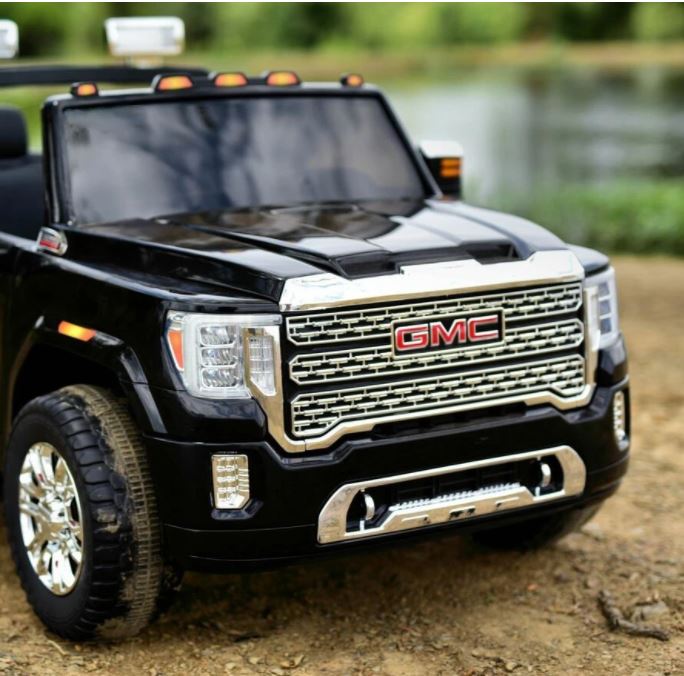 2026 24V GMC Sierra Denali 2-Seater Ride-On Truck.