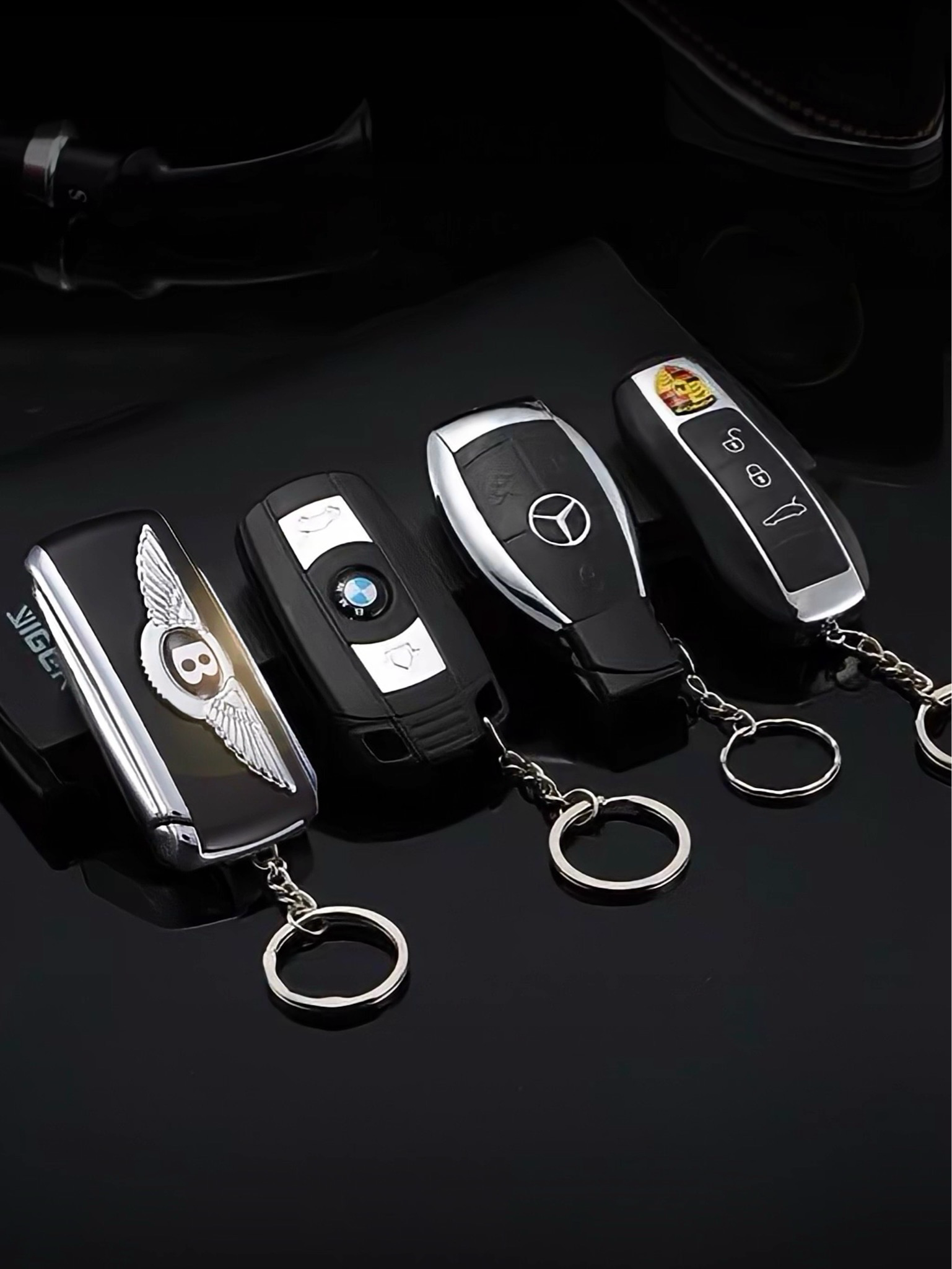 Keychain Style Lighter Elegant Car Keychain with Refillable Flame 5117689318