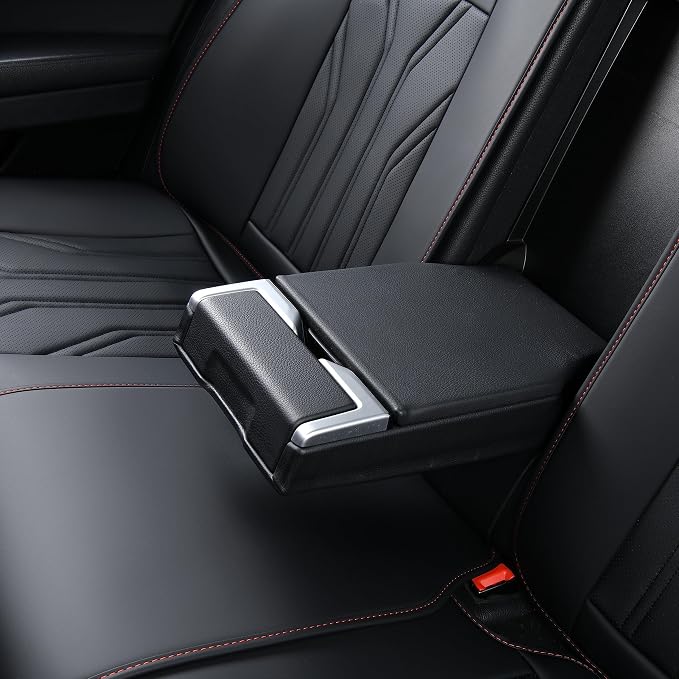 Universal Seat Covers — Black / Red