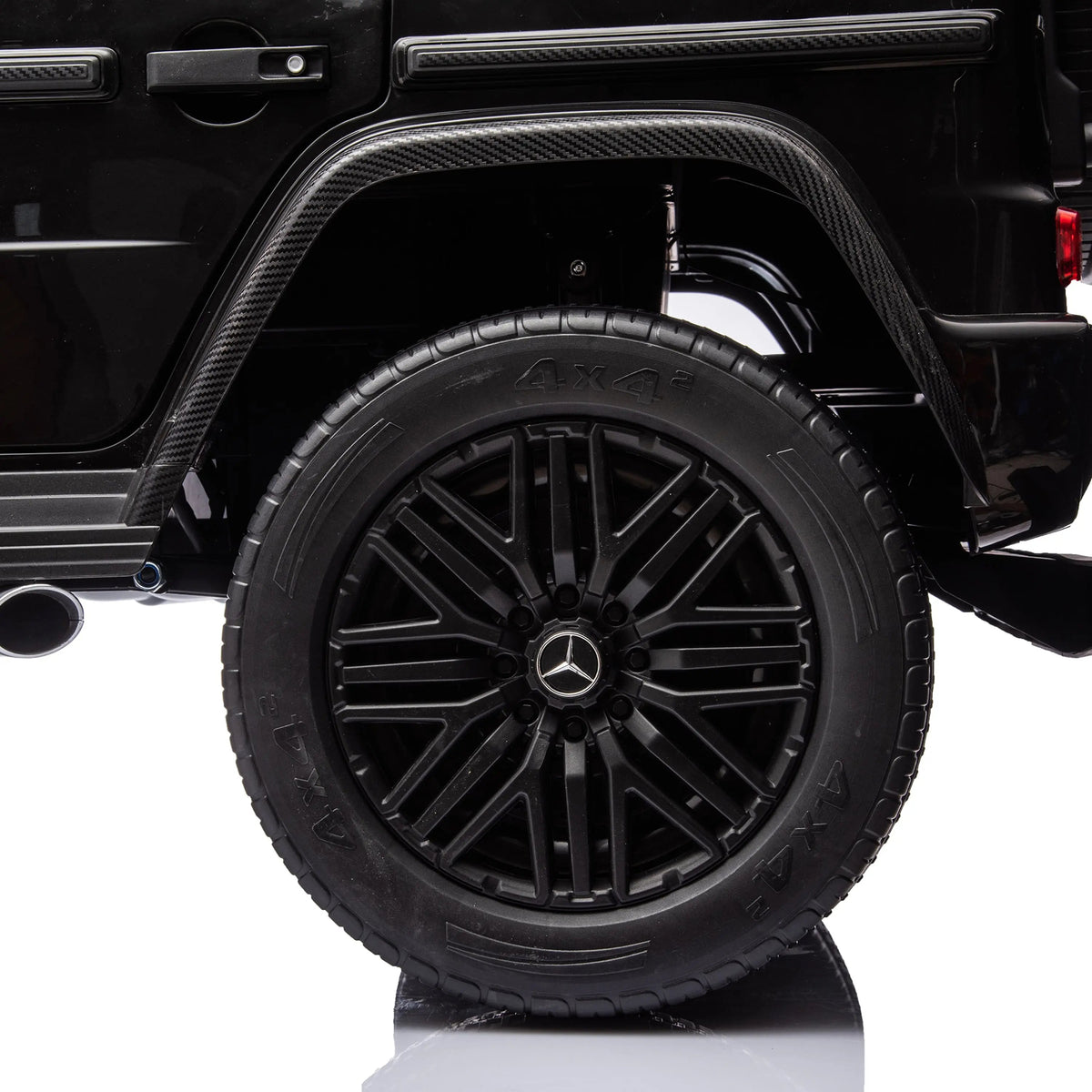 2026 2x24V Mercedes Benz G Wagon 4X4 XL Kids Ride On Car with Remote Control