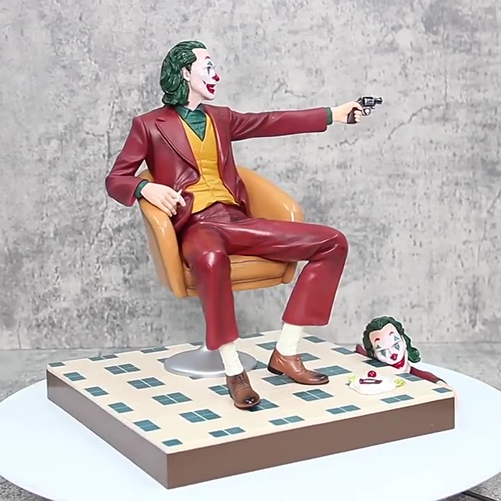 DC Suicide Squad The Joker and Harley Quinn Statue Model Toys O1CN010pVwvT1wqTTkqo7KI__6000000006359-0-tbvideo