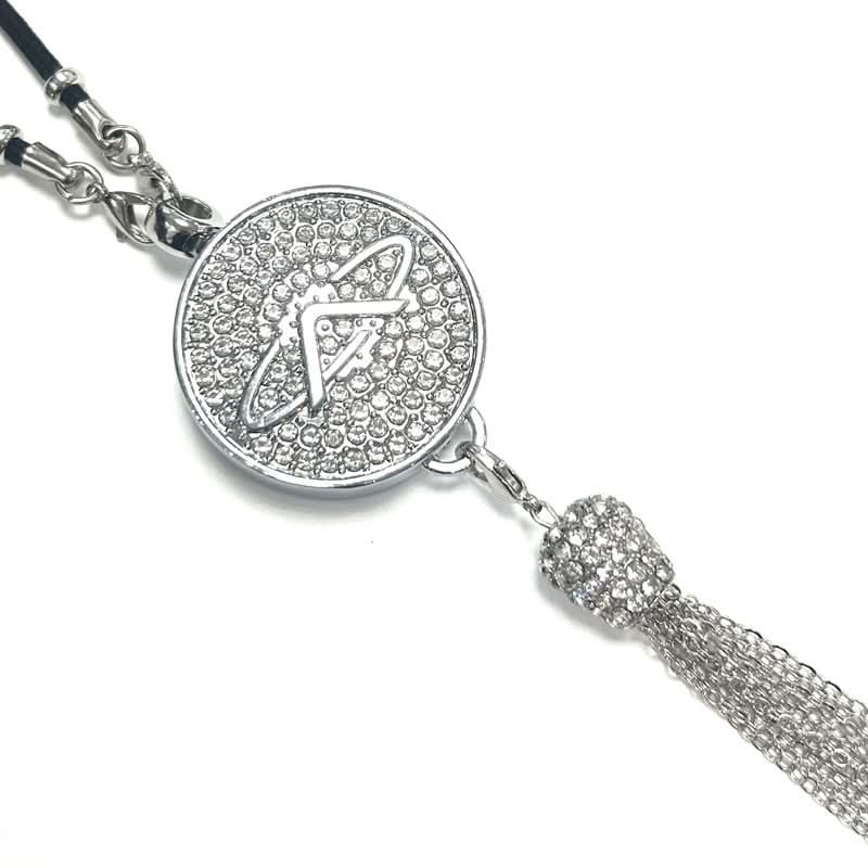 Car High-End Diamond Perfume Pendant Chery O1CN01T7Fwb91jOSFCI0nMm__2214557644538-0-cib