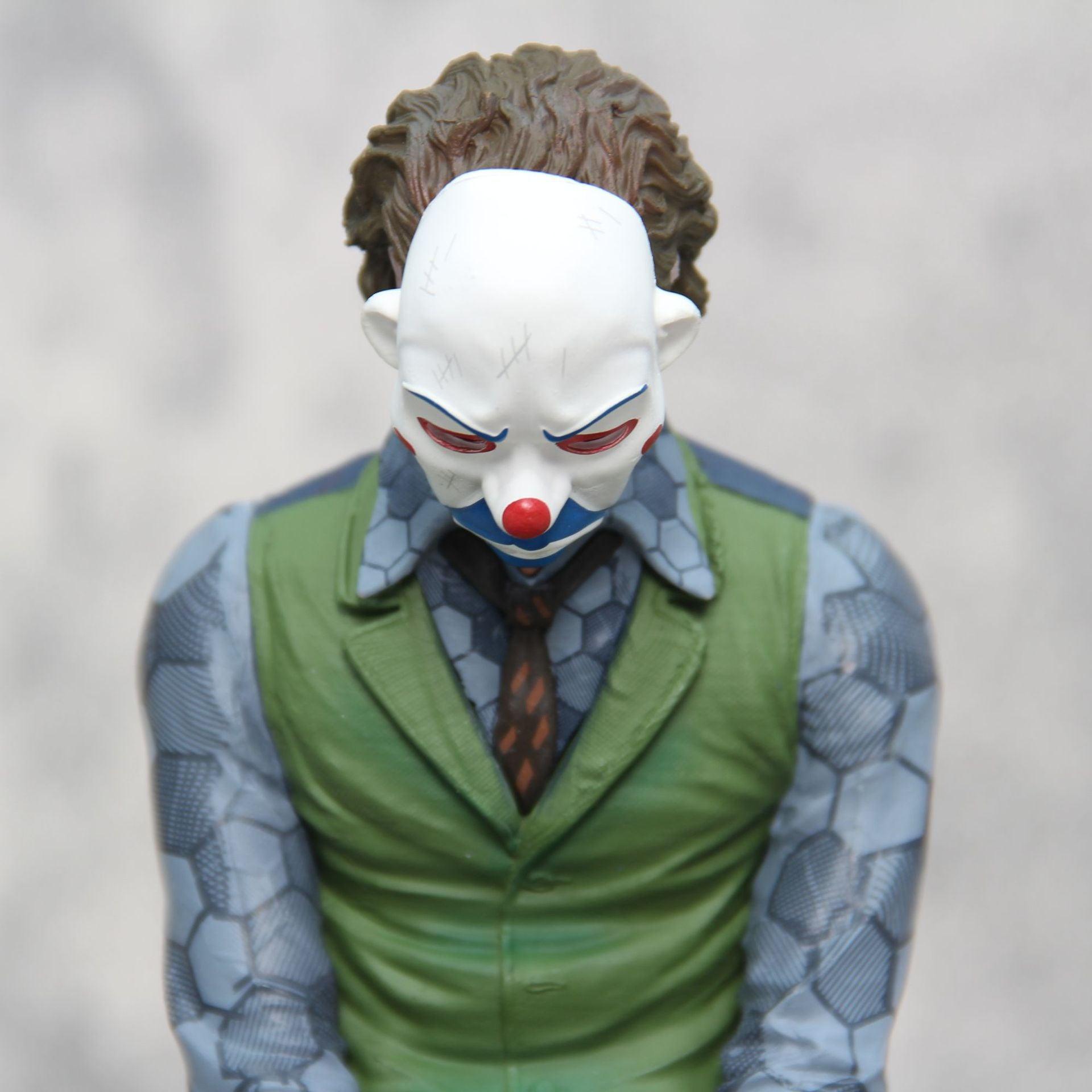 DC Suicide Squad The Joker and Harley Quinn Statue Model Toys dc-suicide-squad-the-joker-and-harley-quinn-statue-model-toys-auto-parts-8