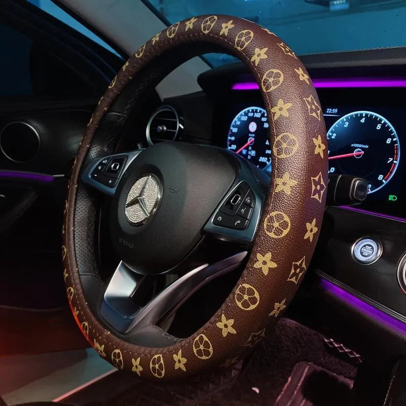 PU Microfiber Anti-Slip Steering Wheel Cover – Embossed Leather, Universal Fit f899fa74-ade5-415e-816c-e091dabefa00