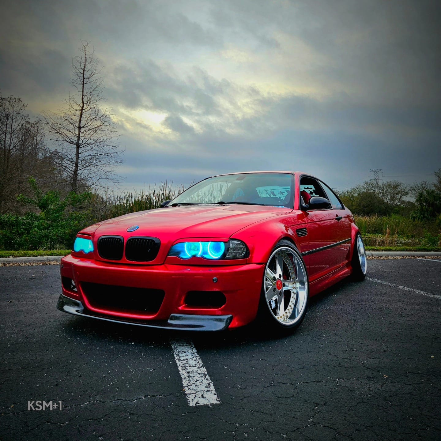 Vampire Red Glossy Metallic TPU Paint Protection Film Self-Healing, UV-Proof & Scratch-Resistant Color PPF