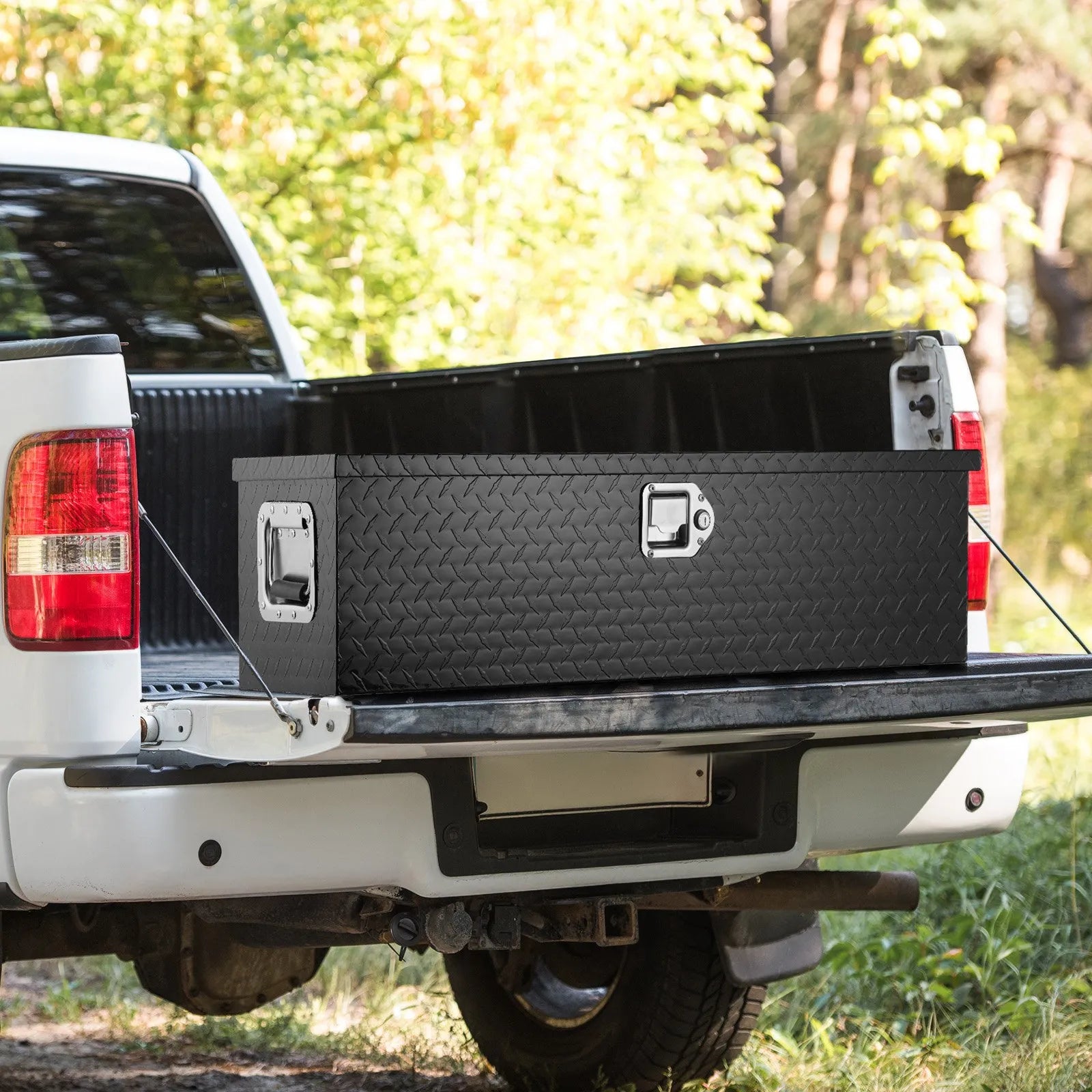 Heavy-Duty Aluminum Truck Bed Tool Box, Diamond Plate Toolbox with Side Handle and Lock Keys, Storage Chest Organizer for Pickup Truck, RV, and Trailer, 39 x 13 x 10 in